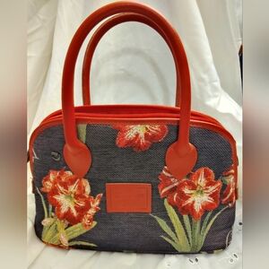 Gobelins Art Elegant Floral Canvas Shoulder Bag with Red Handles